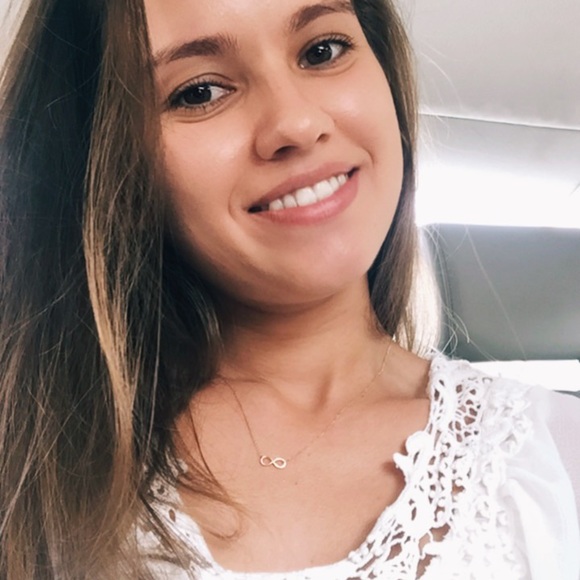 Meet your Posher, Justyna - Picture 1 of 1